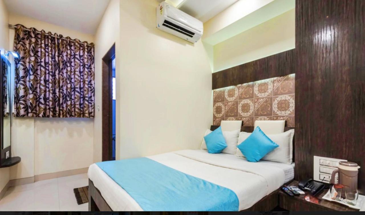 Hotel New Elite Inn - Near Midc Turbhe Нави Мумбаи Экстерьер фото